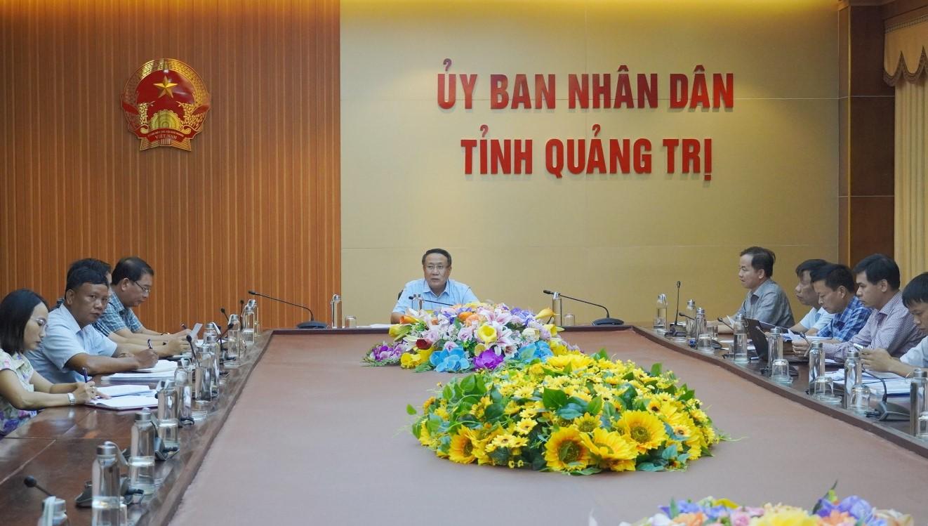 Phó chủ tịch UBND tỉnh Quảng Trị Hà Sỹ Đồng chủ trì cuộc họp.