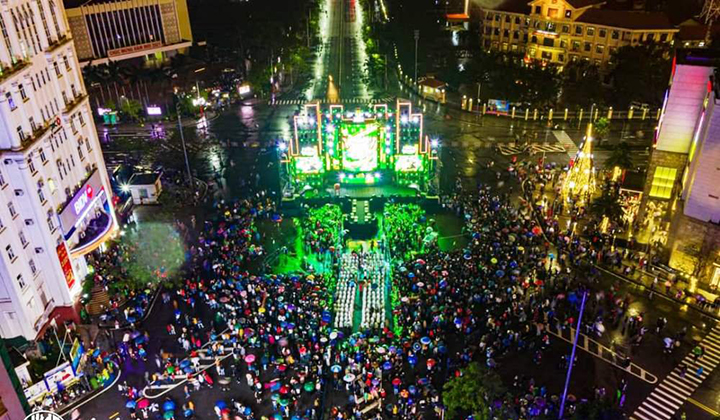 Chương trình nghệ thuật Countdown - Chào năm mới 2024 tại Thừa Thiên Huế hứa hẹn mang đến một đêm đại nhạc hội ấn tượng. 