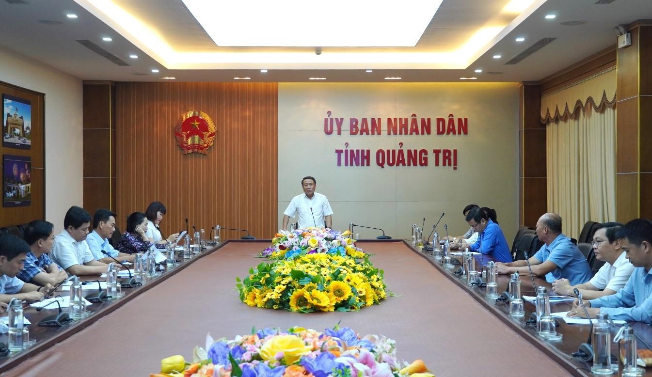 Phó chủ tịch UBND tỉnh Quảng Trị Hà Sỹ Đồng chủ trì cuộc họp xem xét đề xuất của nhà đầu tư.