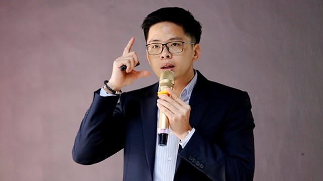 Giáo sư Tâm Vũ, Founder kiêm CEO 