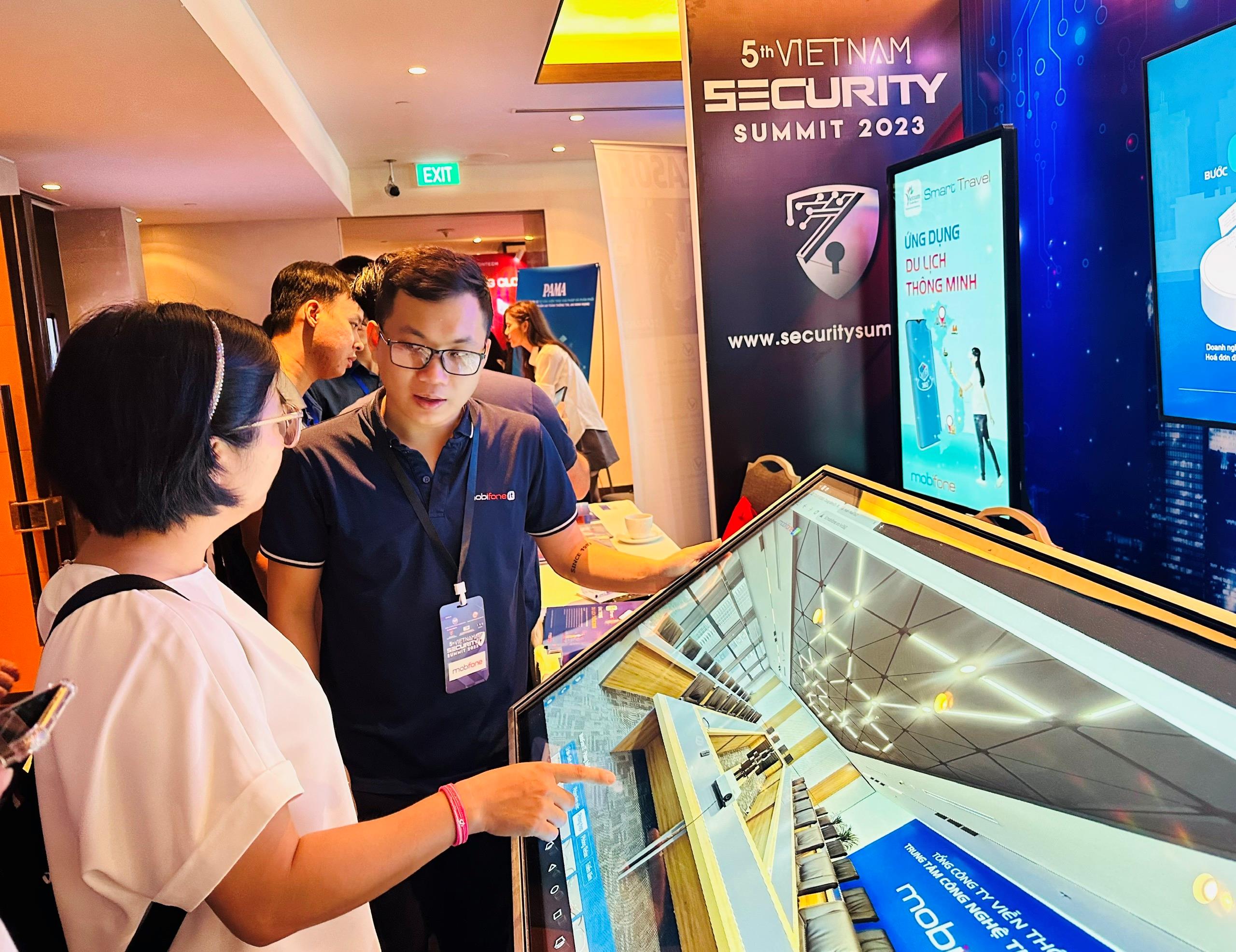 Vietnam Security Summit 2023 cung cấp giải pháp phòng ngừa với những rủi ro tiềm ẩn trong không gian mạng.