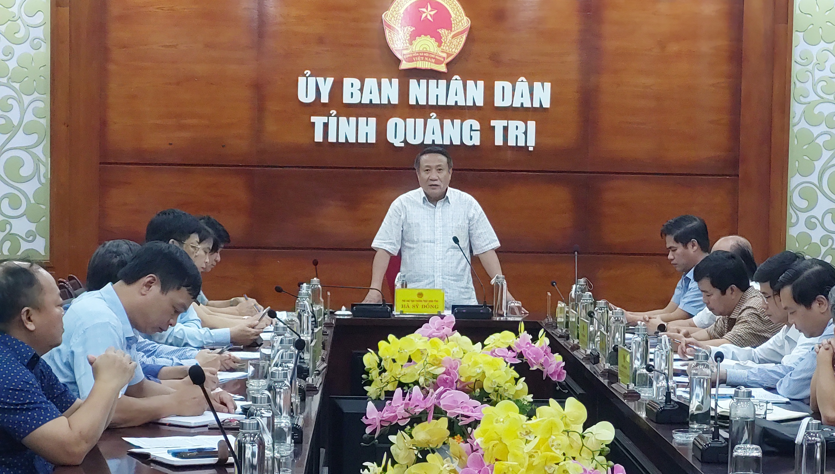 Phó Chủ tịch Thường trực UBND tỉnh Hà Sỹ Đồng chủ trì cuộc họp