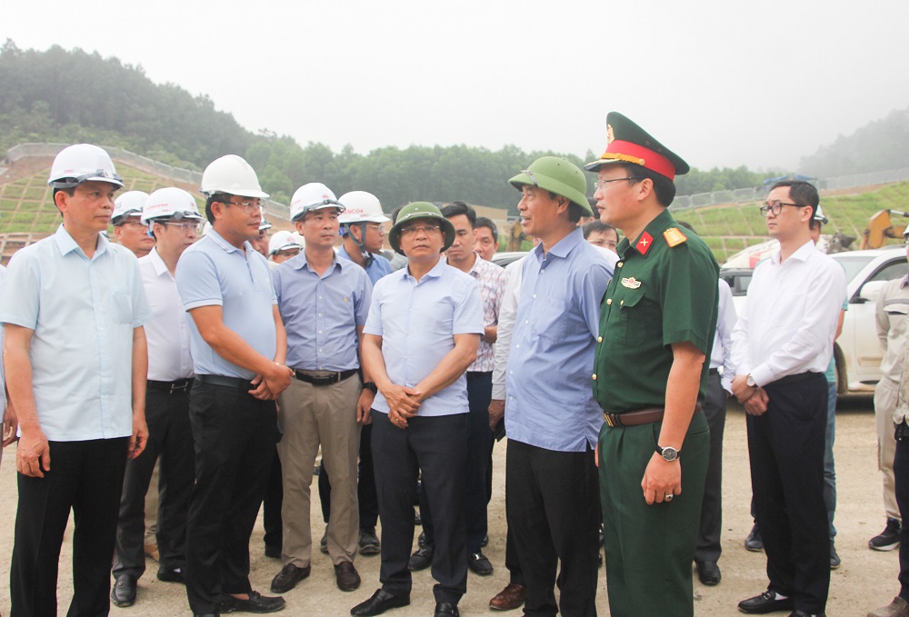 Đoàn kiểm tra do Bộ trưởng Nguyễn Văn Thắng làm trưởng đoàn