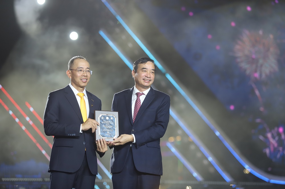 Chủ tịch UBND TP Đà Nẵng cảm ơn sự đồng hành của Tập đoàn Sungroup 