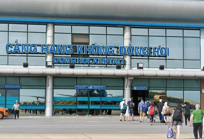 Sân bay Đồng Hới ngày càng quá tải do nhu cầu đi lại của người dân tăng cao - (Ảnh minh hoạ).