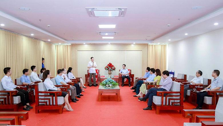 Phó Chủ tịch UBND tỉnh Hoàng Nam làm việc với Công ty cổ phần TTH Group