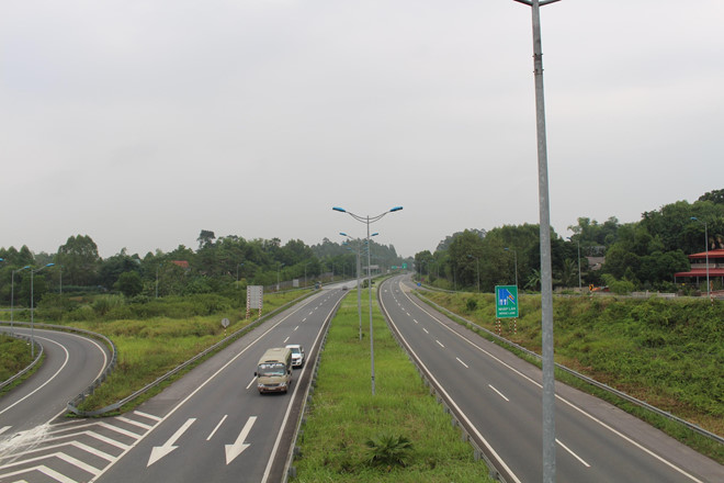 Cao tốc Bắc - Nam đi qua địa bàn tỉnh Quảng Ngãi có chiều dài 60,30km. Ảnh minh họa