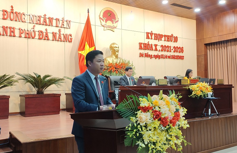 Ông Lương Nguyễn Minh Triết - Chủ tịch HĐND TP Đà Nẵng cho rằng, tốc độ trưởng kinh tế chưa đồng đều, một số ngành công nghiệp tiếp tục đối mặt khó khăn, chưa thể phục hồi. Ảnh: T.C