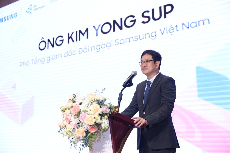 Lần đầu tiên Samsung Việt Nam thực hiện hành trình Roadshow lan tỏa Solve for Tomorrow 2023