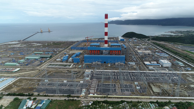 Toàn cảnh trạm 500 kV Vân Phong và Nhà máy điện BOT Vân Phong 