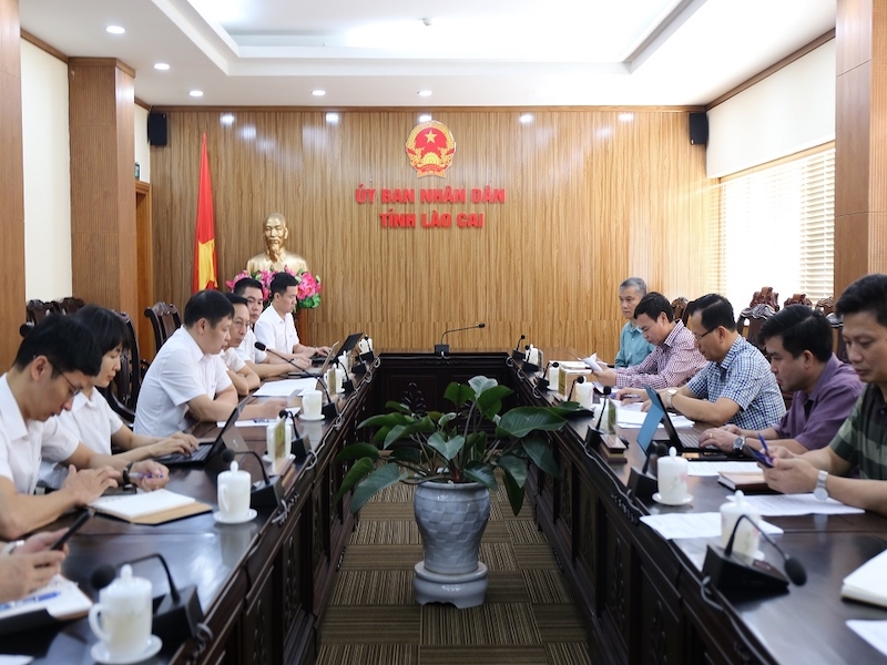 UBND tỉnh Lào Cai làm việc với EVNNPC 