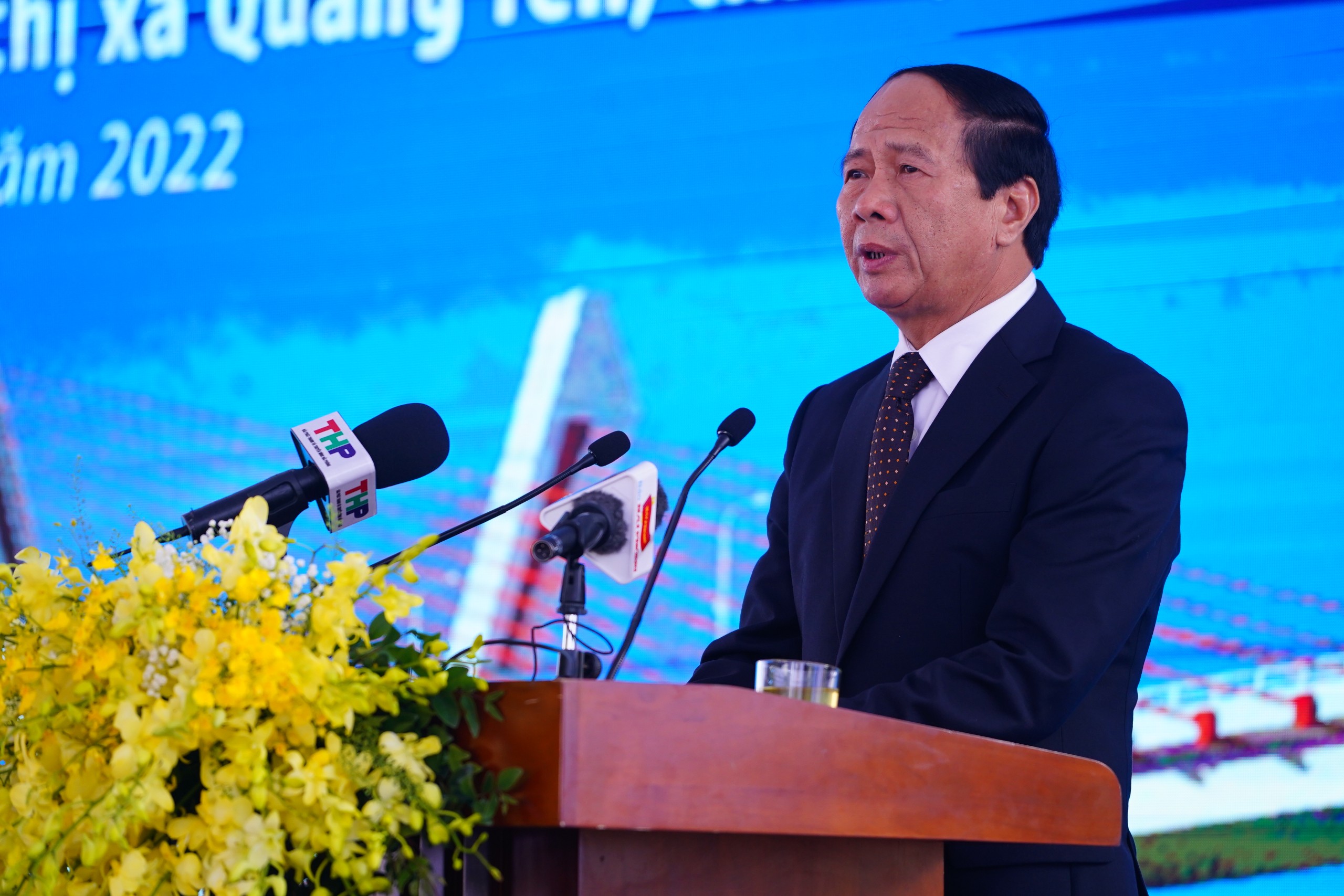 Phó Thủ tướng Chính phủ Lê Văn Thành phát biểu chỉ đạo và phát lệnh khởi công Dự án