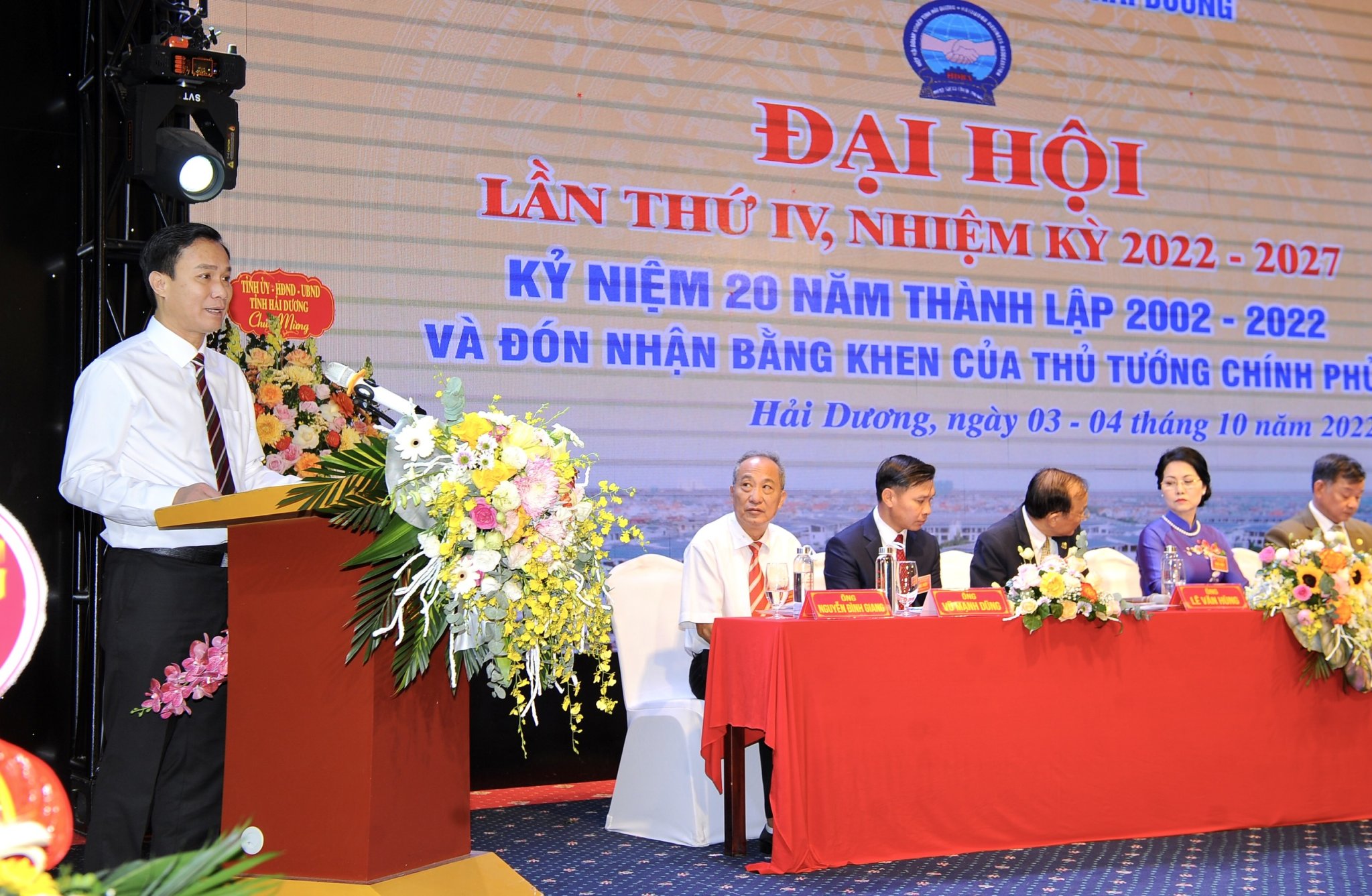 Ông Triệu Thế Hùng, Chủ tịch UBND tỉnh Hải Dương phát biểu chỉ đạo tại Đại hội. Ảnh: Thành Chung