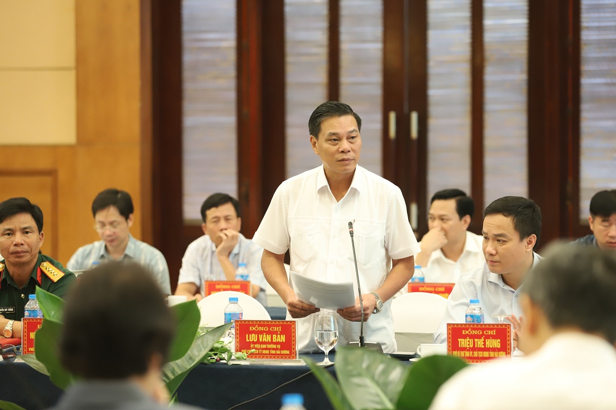 Ông Nguyễn Văn Tùng, Chủ tịch UBND TP.Hải Phòng phát biểu tại cuộc làm việc. Ảnh: TG
