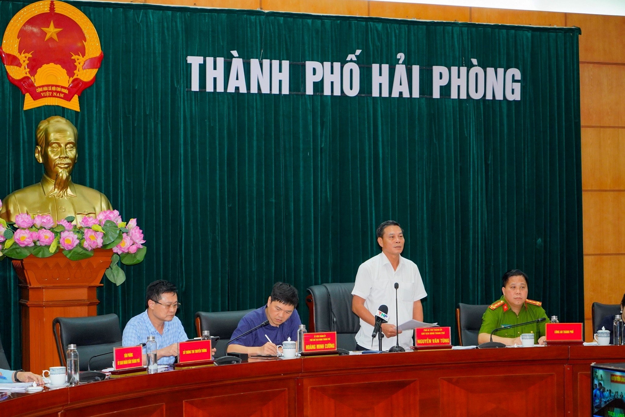 Ông Nguyễn Văn Tùng, Chủ tịch UBND TP. Hải Phòng phát biểu chỉ đạo tại Hội nghị