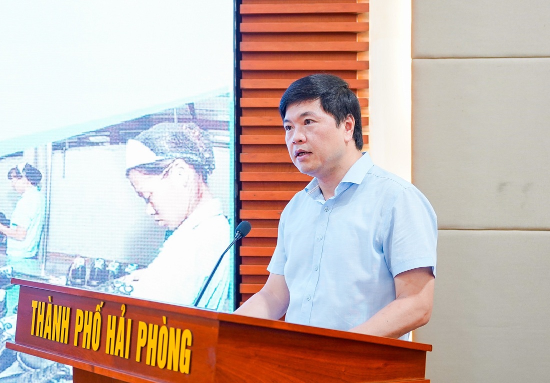 Ông Hoàng Minh Cường, Phó Chủ tịch UBND Thành phố Hải Phòng phát biểu khai mạc tọa đàm