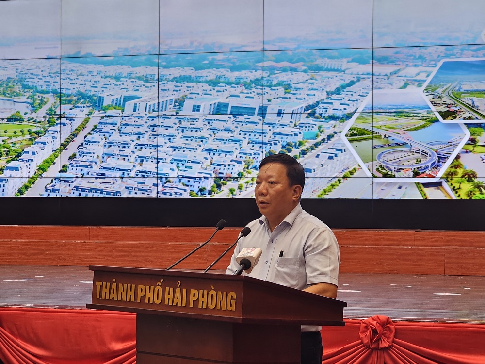 Ông Nguyễn Đức Thọ, Phó Chủ tịch UBND TP. Hải Phòng phát biểu tại Hội thảo