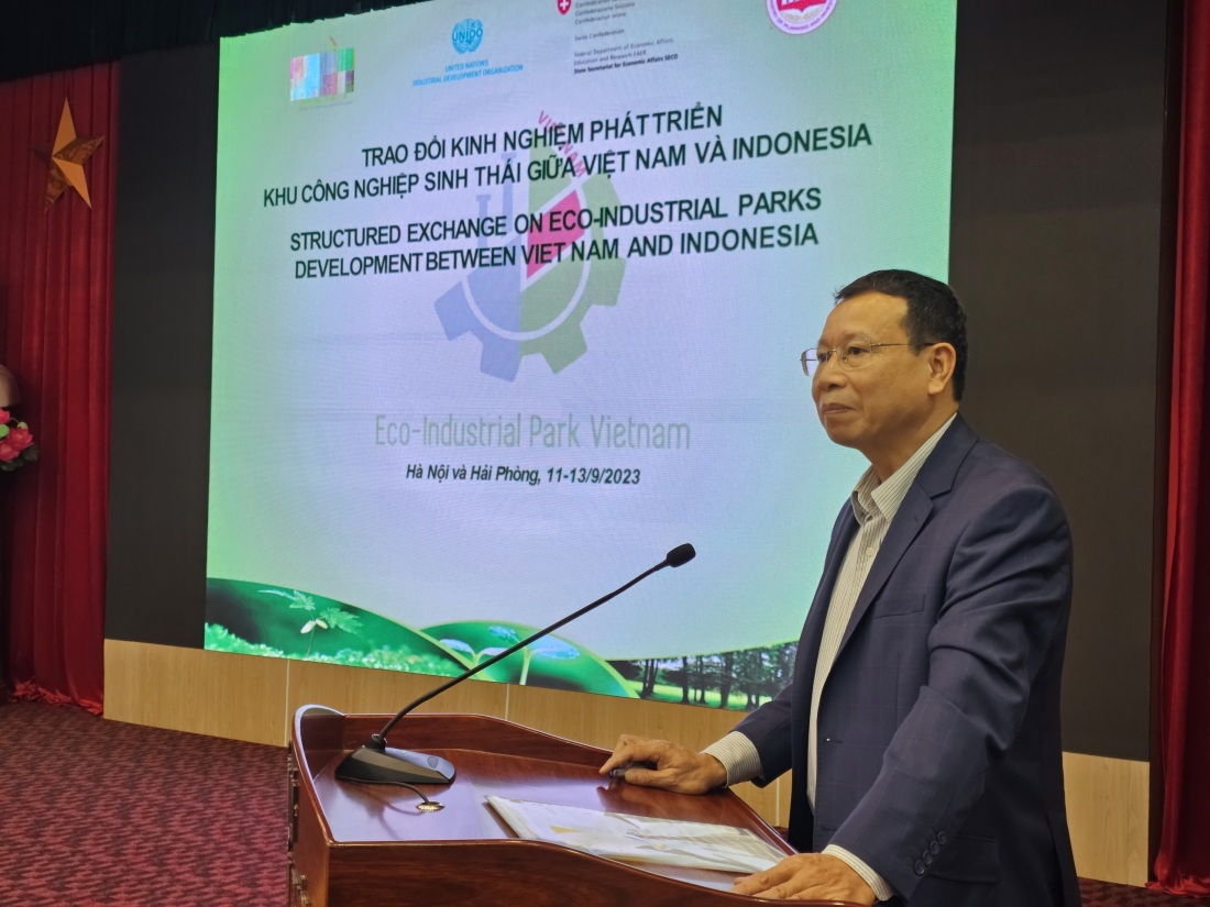 Ông Bùi Ngọc Hải, Phó Trưởng ban Ban quản lý Khu kinh tế Hải Phòng phát biểu khai mạc Hội thảo