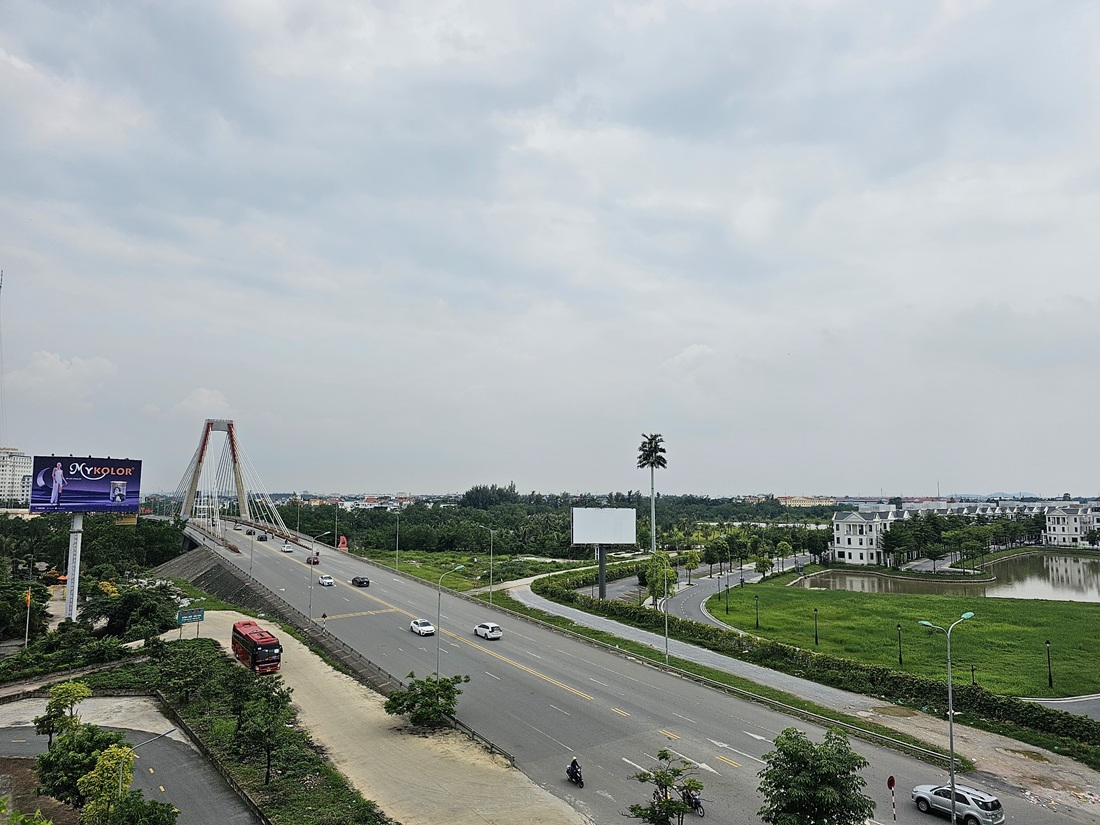 Khu vực cầu Rào 2 (cầu Võ Nguyên Giáp), quận Lê Chân, TP. Hải Phòng