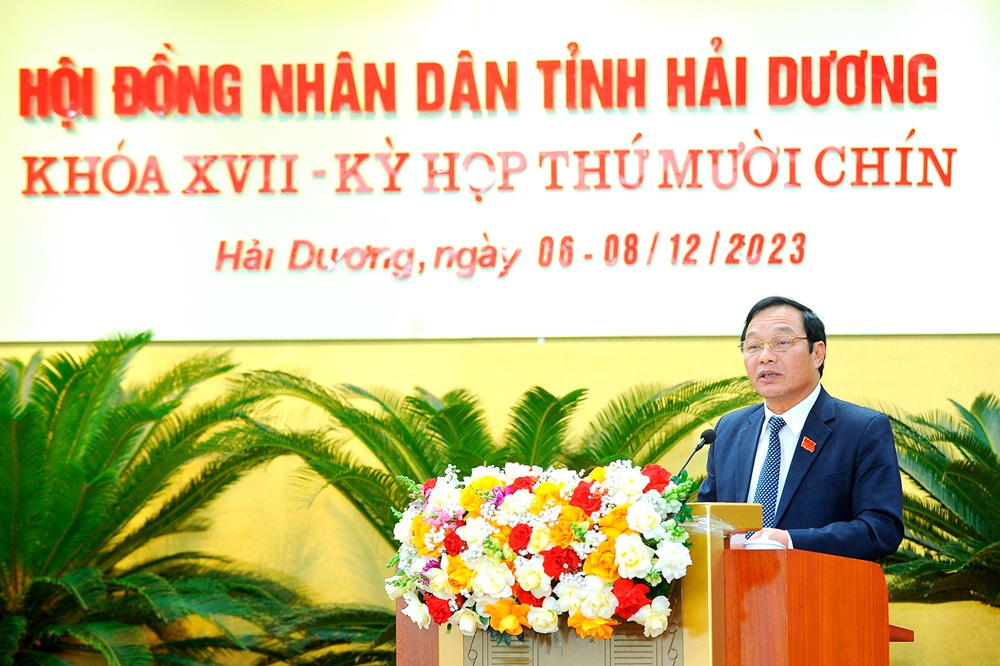 Ông Lê Văn Hiệu, Chủ tịch HĐND tỉnh Hải Dương phát biểu bế mạc kỳ họp