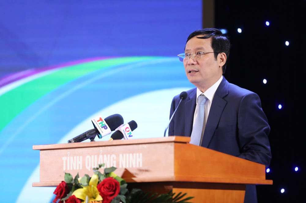 Ông Phạm Tấn Công, Chủ tịch VCCI phát biểu tại hội nghị