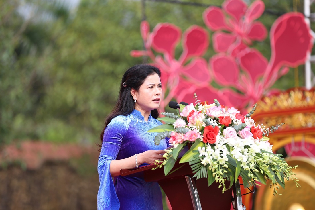 Bà Trần Thị Hoàng Mai, Giám đốc Sở Văn hóa và Thể thao Hải Phòng phát biểu tại lễ phát động