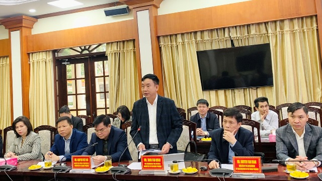 Ông Trần Văn Quân, Phó chủ tịch UBND tỉnh Hải Dương phát biểu tại cuộc làm việc