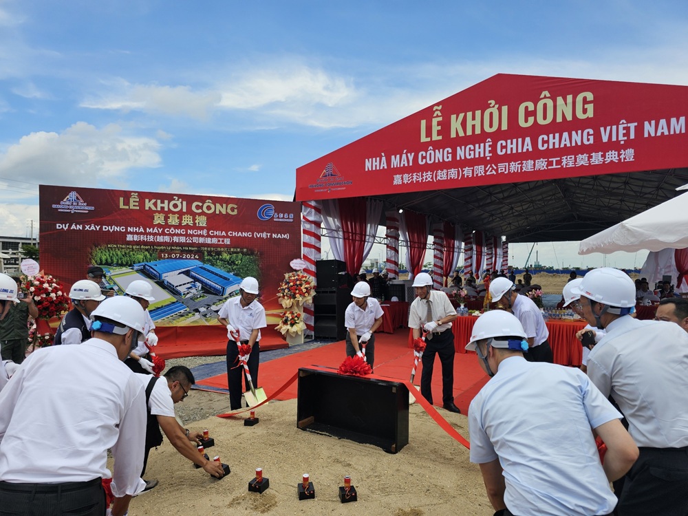 Nghi thức khởi công xây dựng nhà máy công nghệ Chia Chang Việt Nam - giai đoạn 1. Ảnh: Thanh Sơn