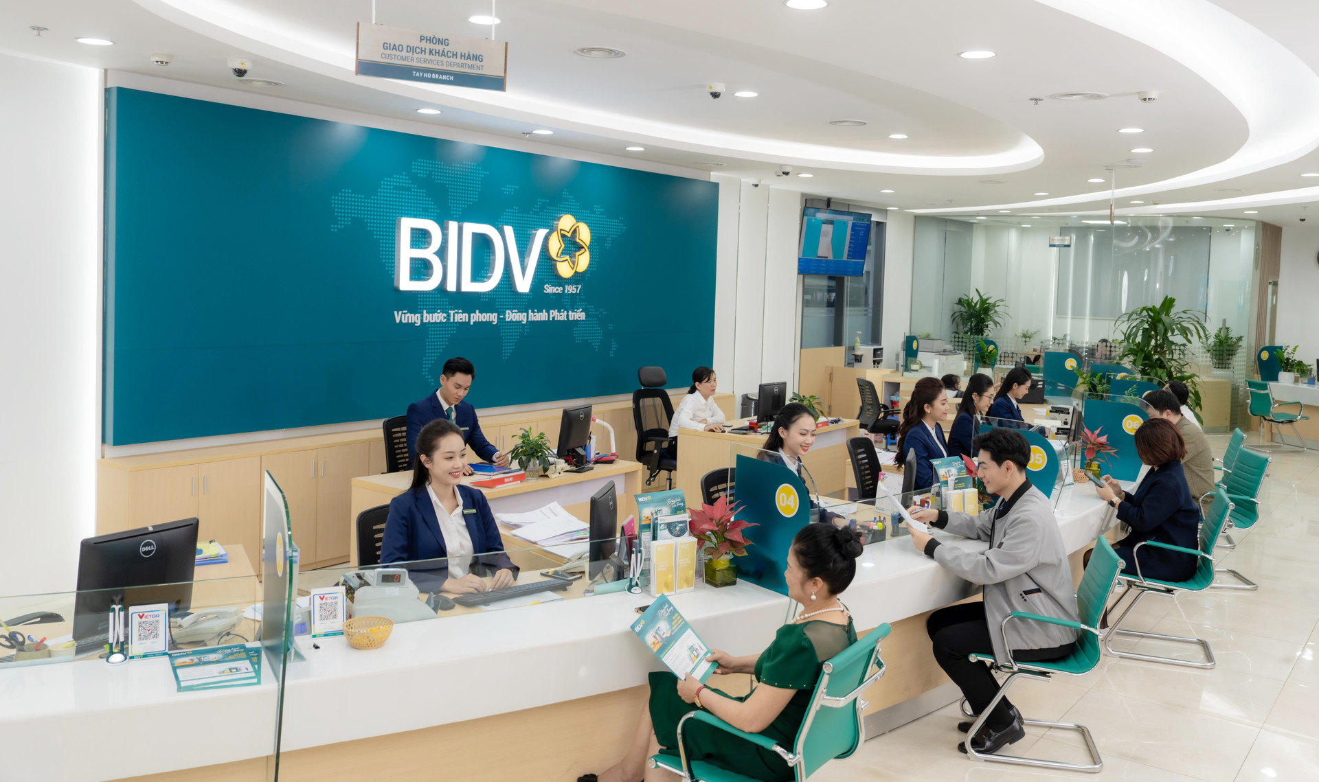 Cổ phiếu BIDV đóng góp nhiều điểm tăng nhất cho VN-Index phiên 7/12
