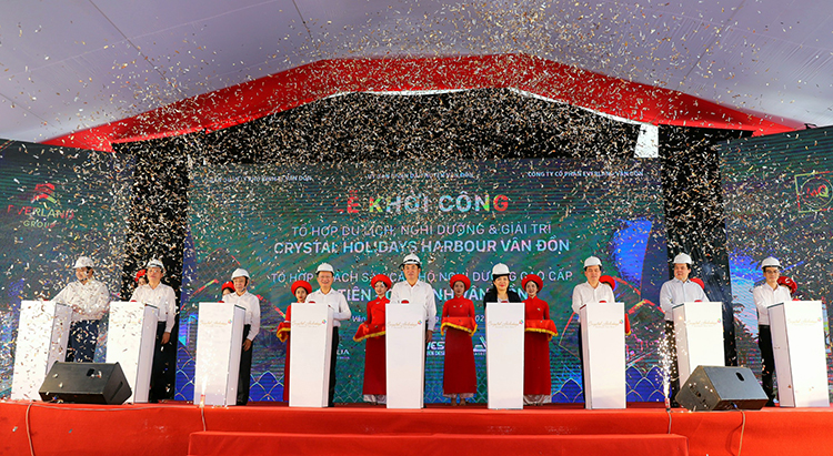 Đây là một trong bốn Dự án động lực tại Khu kinh tế Vân Đồn, tỉnh Quảng Ninh vừa được khởi công trong sáng ngày 30/4.