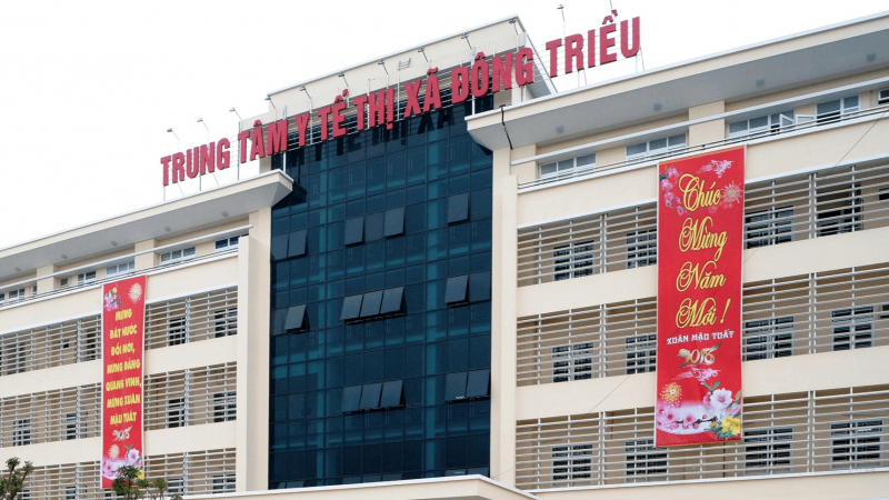 Trung tâm y tế Thị xã Đông Triều vi phạm liên quan đến vụ mua kit test xét nghiệm COVID-19 của Công ty Việt Á. 