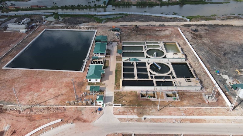 Với mục tiêu xây dựng một khu công nghiệp xanh và hiện đại, vấn đề xử lý nước thải và bảo vệ môi trường luôn được Tập đoàn Amata chú trọng đầu tư.
