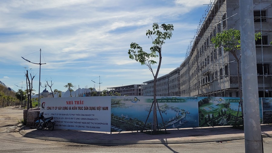 Cẩm Phả là một trong những địa phương đang có nhiều Dự án phát triển nhà ở được xây dựng tại Quảng Ninh. Ảnh: Thu Lê.