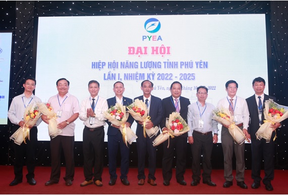 Hiệp hội năng lượng tỉnh Phú Yên được thành lập với 7 thành viên.