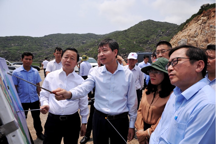 Phó Thủ tướng Chính phủ Trần Hồng Hà về việc đầu tư và phát triển khu vực Cảng Bãi Gốc