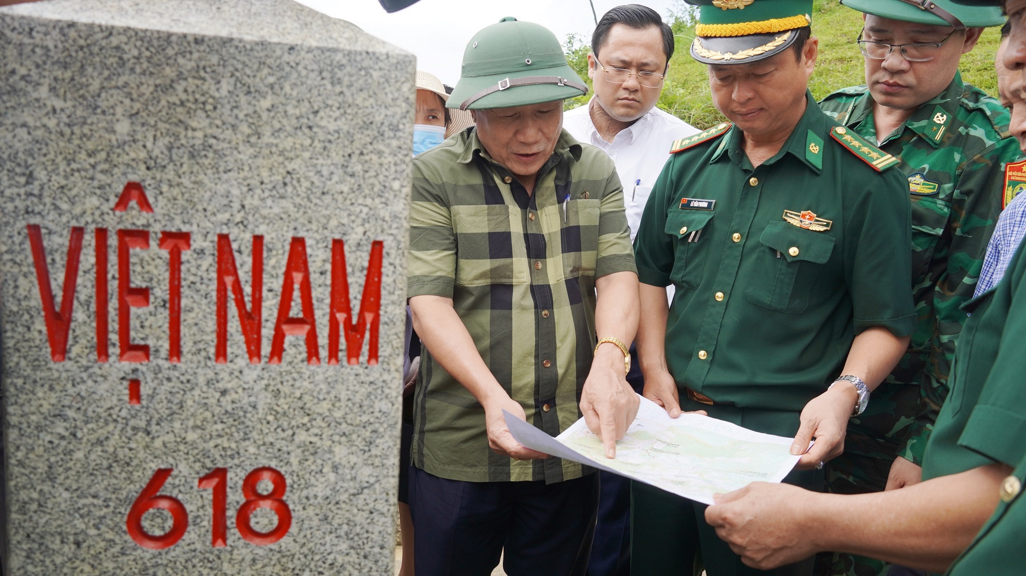 Đoàn Ban chỉ đạo biên giới Việt Nam – Lào tỉnh Quảng Trị kiểm tra khu vực cửa khẩu phụ Cóc tại xã Ba Nang (huyện Đakrông)