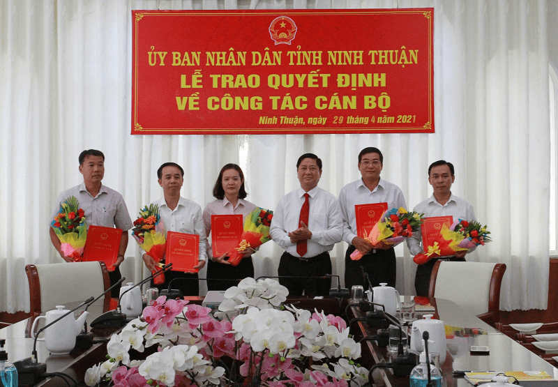 ông Trương Văn Tiế quyết định bổ nhiệm giữ chức vụ Phó Giám đốc Sở Kế hoạch và Đầu tư.