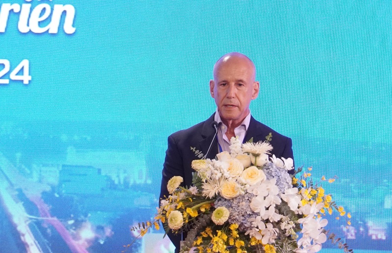 Ông Peter Ryder, CEO Tập đoàn Indochina Capital tại Hội nghị công bố Quy hoạch tỉnh Phú Yên.