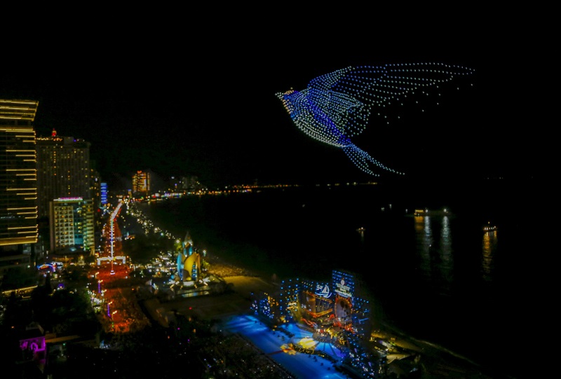 trình diễn ánh sáng nghệ thuật bằng 1.653 drone light đã tạo nên dấu ấn cho trong Festival biển Nha Trang - Khánh Hòa 2023