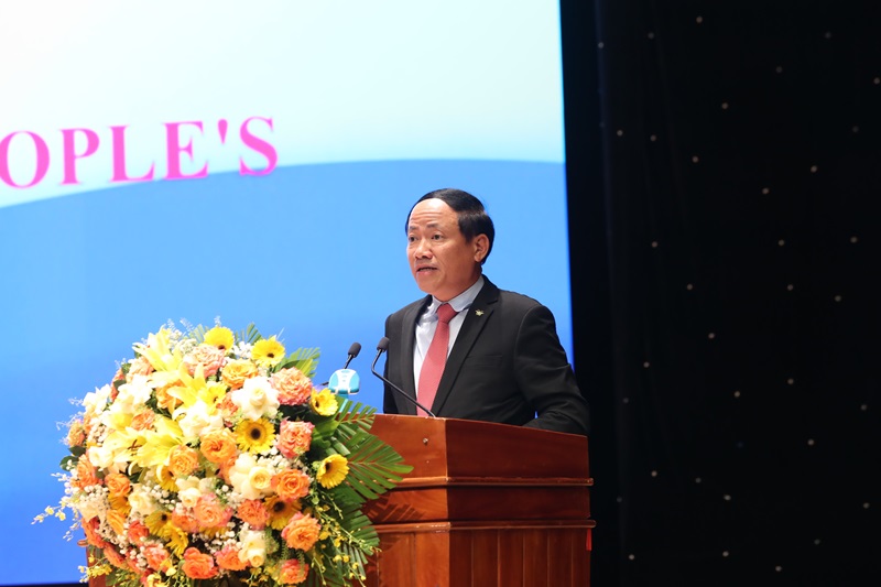 Ông Phạm Anh Tuấn, Chủ tịch UBND tỉnh Bình Định giới thiệu tiềm năng của tỉnh đến với nhà đầu tư.