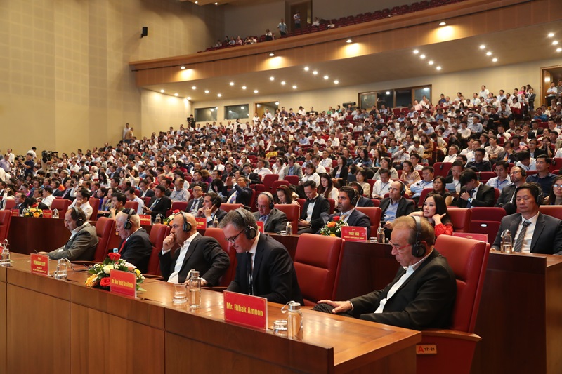 Hội nghị có sự tham dự của hơn 500 doanh nghiệp trong và ngoài nước.