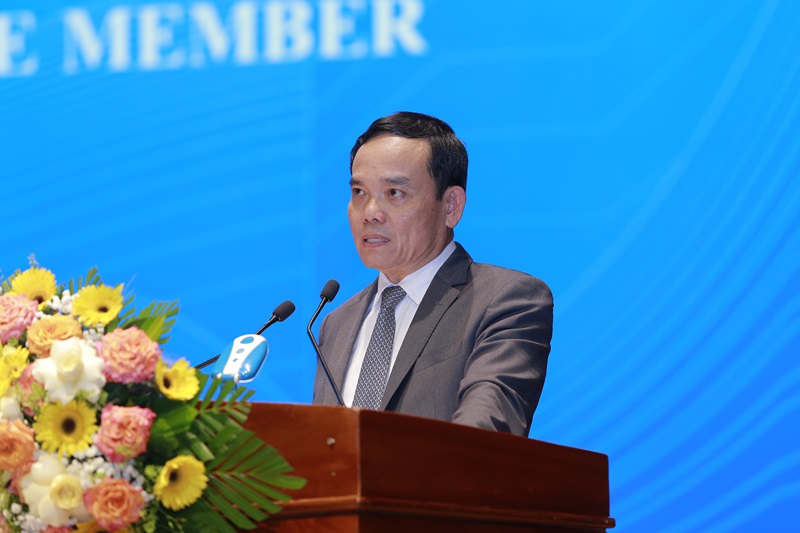 Phó thủ tướng Trần Lưu Quang đặc biệt lưu ý tỉnh Bình Định về nguồn nhân lực chất lượng cao.