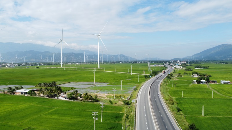 Theo Quy hoạch, năng lượng và năng lượng tái tạo là 1 trong 5 ngành đột phá của tỉnh.