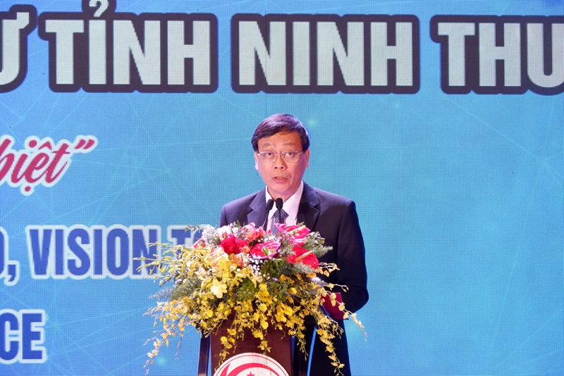 Ông Nguyễn Đức Thanh, Bí thư Tỉnh Ủy Ninh Thuận phát biểu tại hội nghị.