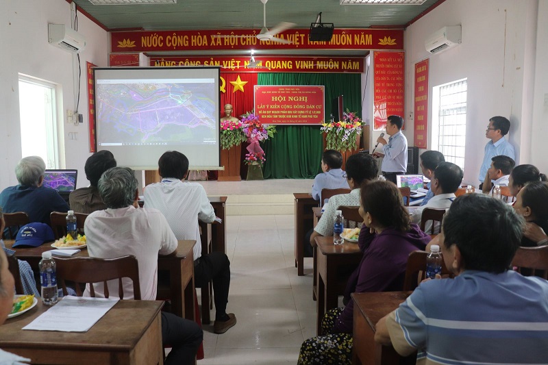 hội nghị lấy ý kiến cộng đồng dân cư xã Hòa Tâm đối với Đồ án Quy hoạch phân khu xây dựng tỷ lệ 1/2.000, Khu công nghiệp Hòa Tâm. 