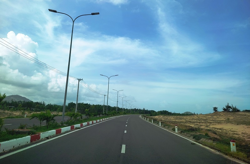 Tuyến đường ven biển đã mở ra không gian mới để tỉnh Bình Định phát triển.