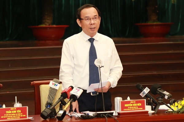 Ông Nguyễn Văn Nên, Bí thư Thành ủy TP.HCM phát biểu tại Hội nghị