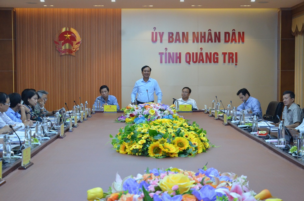 Chủ tịch UBND tỉnh Võ Văn Hưng giao các sở, ngành, địa phương phối hợp, hỗ trợ đơn vị tư vấn trong quá trình lập các quy hoạch cho đến triển khai trên thực tế