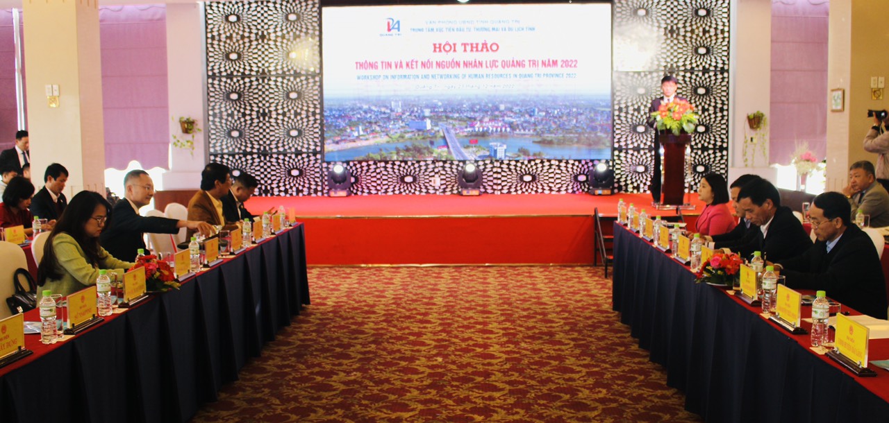 Giám đốc Trung tâm Xúc tiến Đầu tư, Thương mại và Du lịch tỉnh Nguyễn Đức Tân cho biết, trong quá trình phát triển KT-XH, nguồn nhân lực có vai trò đặc biệt quan trọng. 