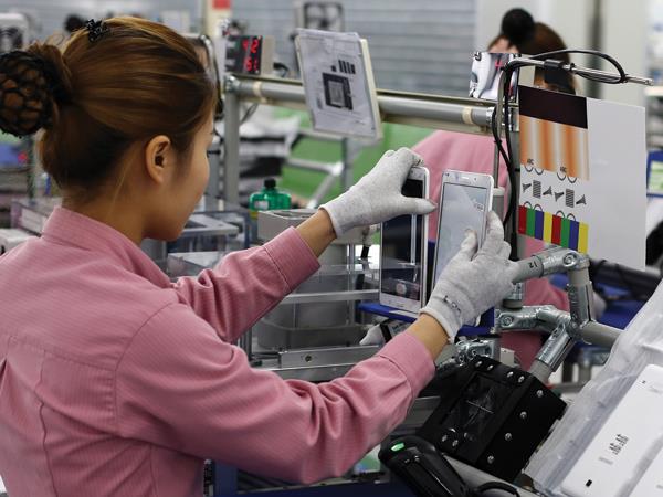 Samsung đang cân nhắc kế hoạch tiếp tục rót vốn vào các dự án tại Việt Nam. Ảnh: Hà Thanh